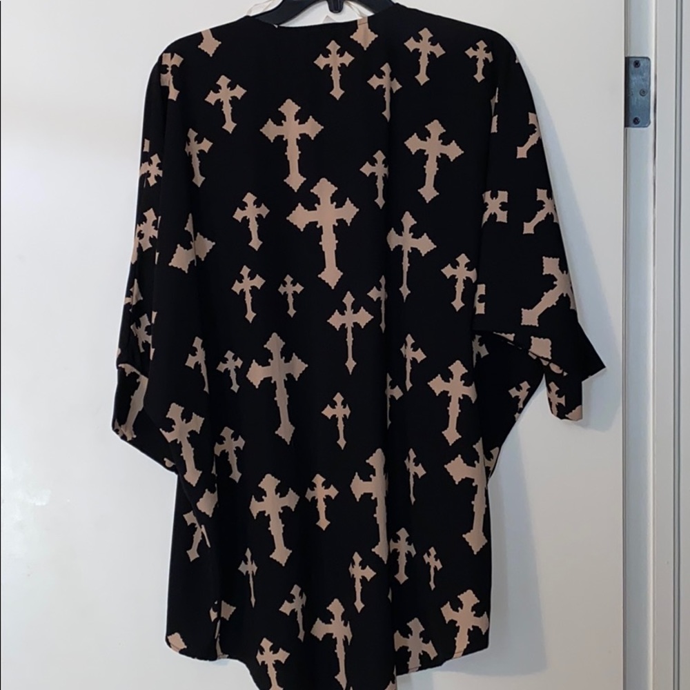 Cross Cardigan - Picture 5 of 6